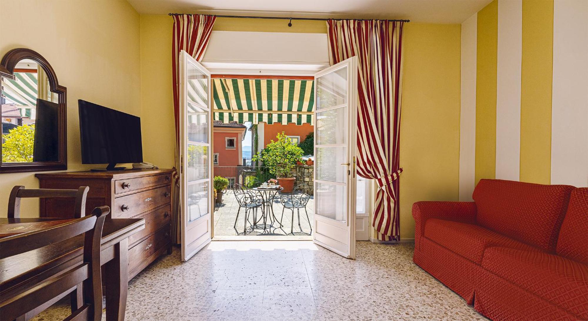 Residenza Dei Fiori Aparthotel Cannero Riviera Ngoại thất bức ảnh